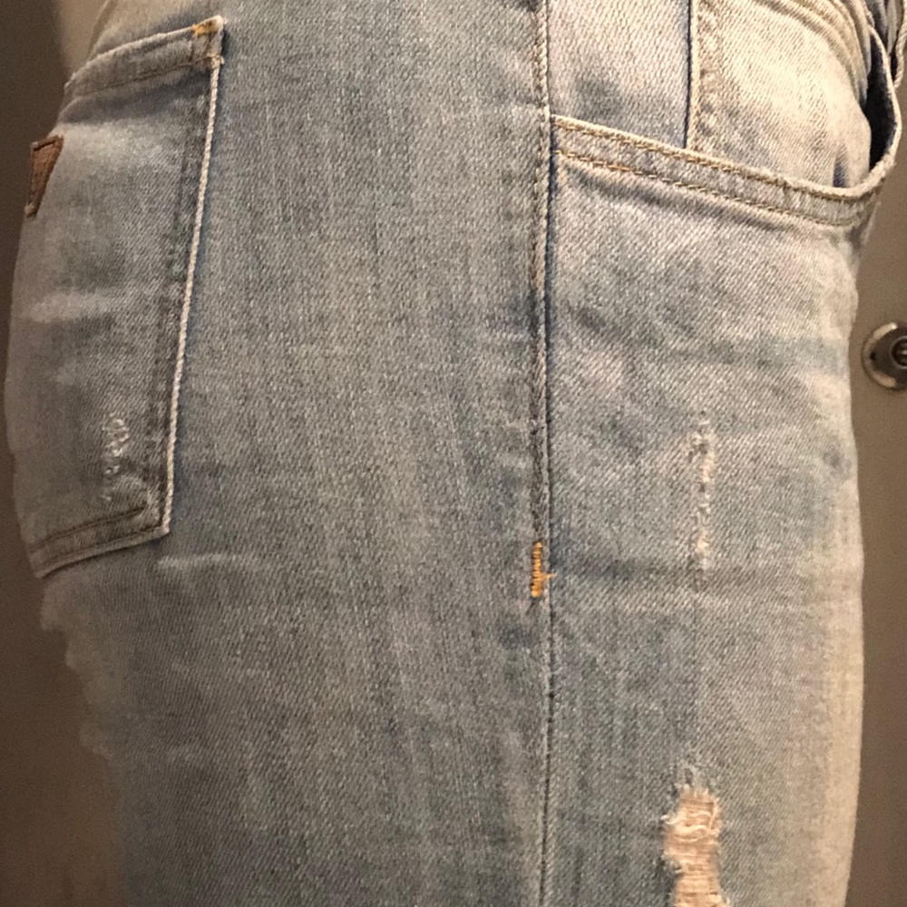 Guess Ripped Jeans - Picture 3 of 4